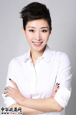 李霞