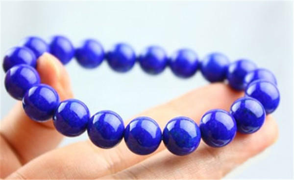 染色青金石.jpg 染色青金石.jpg