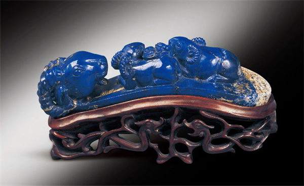 青金石摆件.jpg