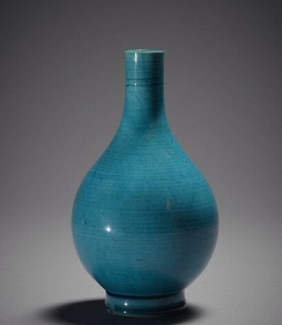 清康熙孔雀蓝釉瓷.jpg 清康熙孔雀蓝釉瓷.jpg