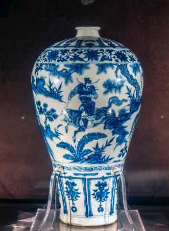 国宝级文物“萧何月下追韩信”梅瓶.jpg 国宝级文物“萧何月下追韩信”梅瓶.jpg