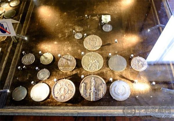 钱币 (2).jpg 钱币 (2).jpg