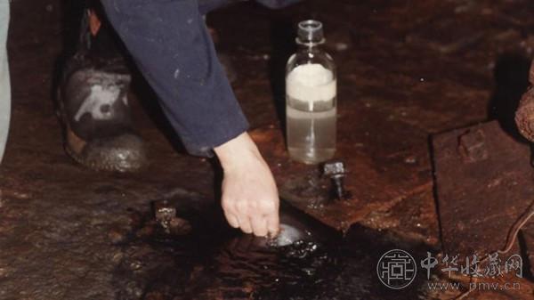 科学家发现距今20亿年的水：喝起来恶心至极 (2).jpg