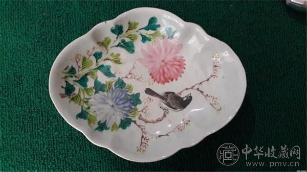 民国瓷器掀起拍卖热潮 (3).jpg