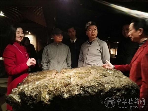 三星堆青铜艺术品与马云完美撞脸 (3).jpg