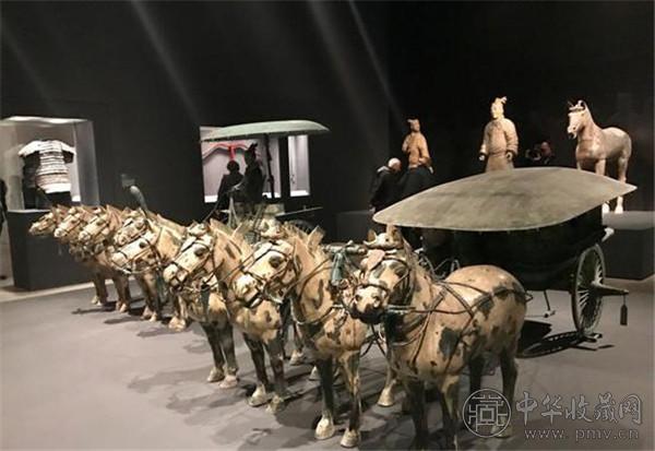 纽约大都会艺术博物馆秦汉文明展览现场.jpg