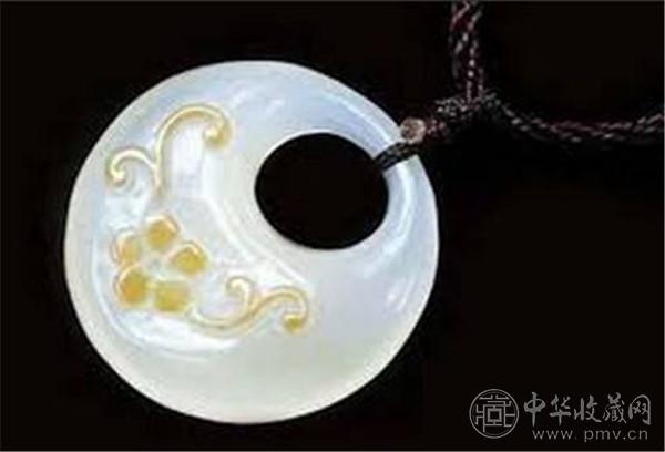 买玉石艺术品前要仔细斟酌 (2).jpg