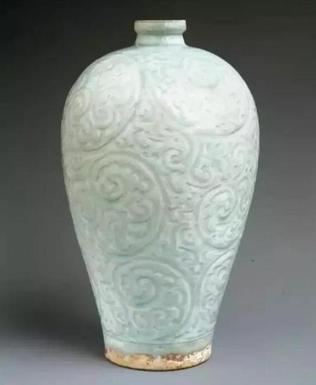 南宋景德镇青白瓷梅瓶 高31.4cm