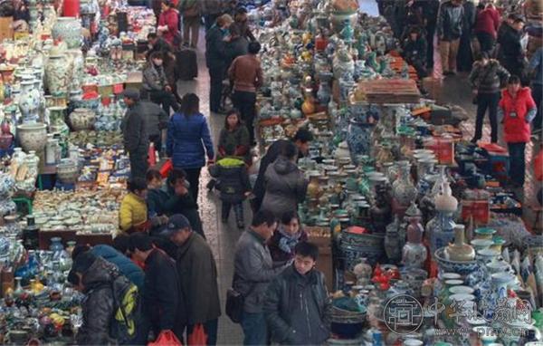 北京潘家园旧货市场.jpg