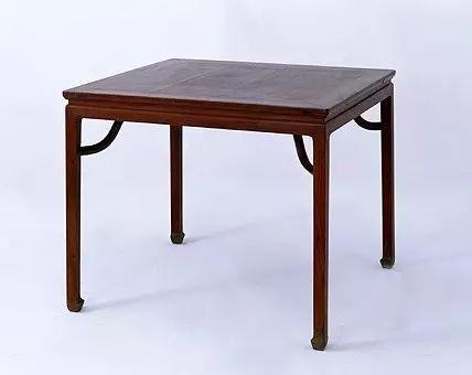 黄花梨束腰方桌 高83cm，边长100cm