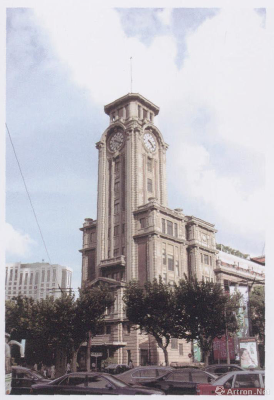 1999年改扩建的上海美术馆新馆外景