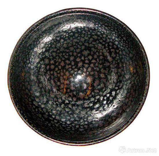 金代黑釉油滴碗（俯视）