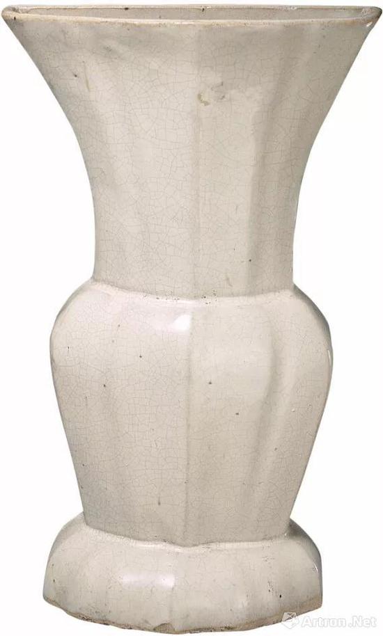 明石湾窑仿哥釉壁瓶  高27厘米，口径3.6厘米，足径9.8厘米