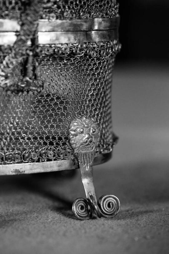 唐·金银丝结条笼子（局部特写），法门寺博物馆藏