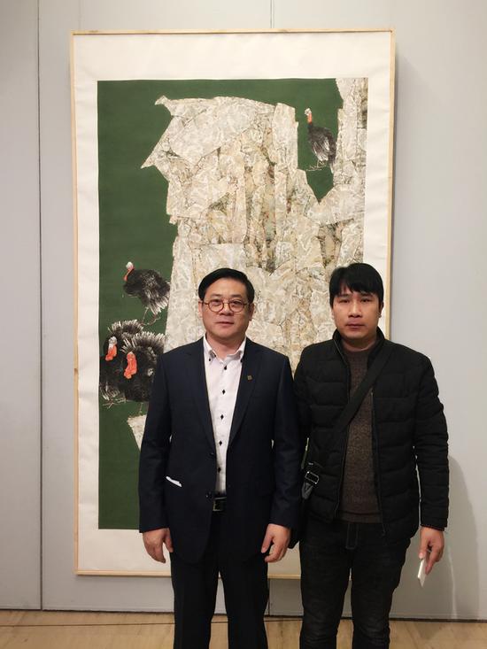 与中国美术家协会分党组书记、驻会副主席、秘书长徐里先生在中国美术馆