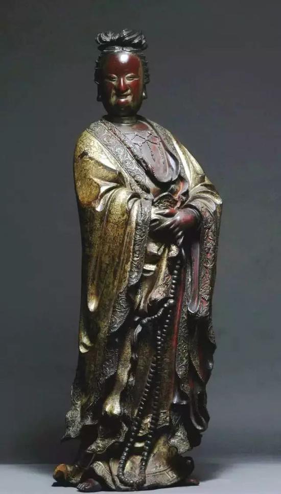 明晚清初 木胎髹漆观音立像