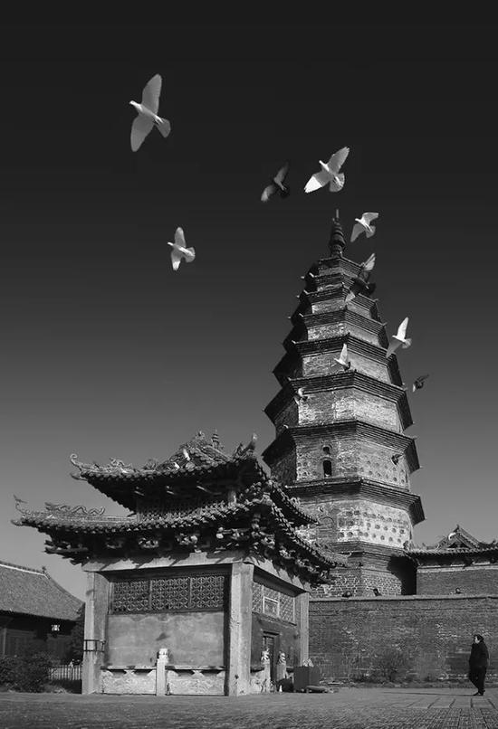 《飞升》 &nbsp;摄于河南平顶山