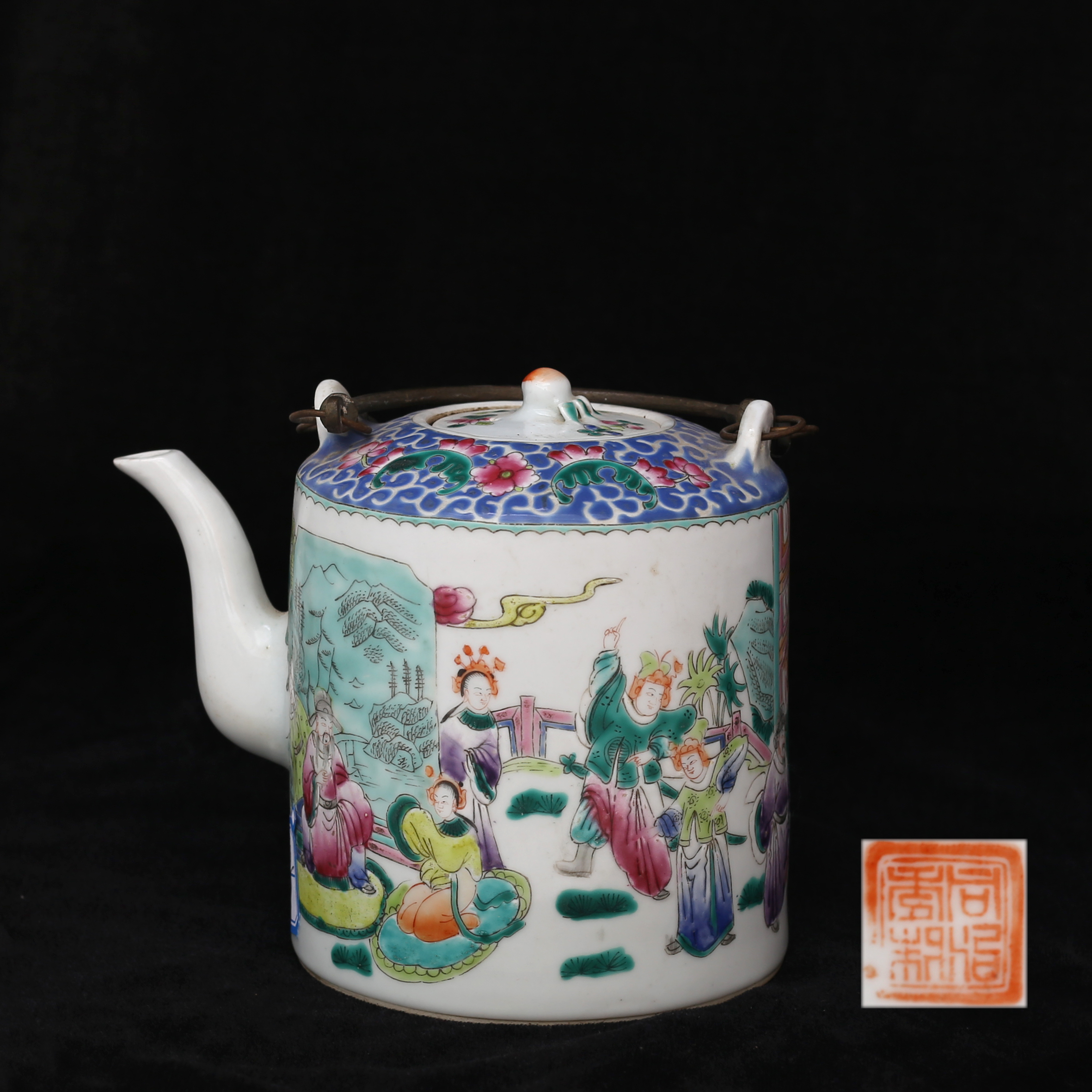 [444]同治年制（款） 粉彩人物提梁壶