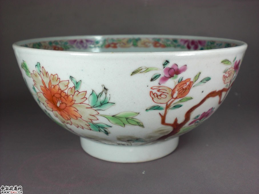 雍正粉彩描金敦式碗