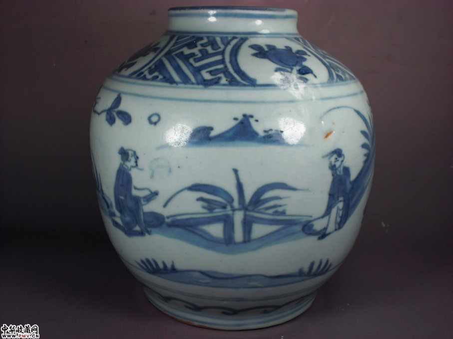 明晚期青花人物大罐