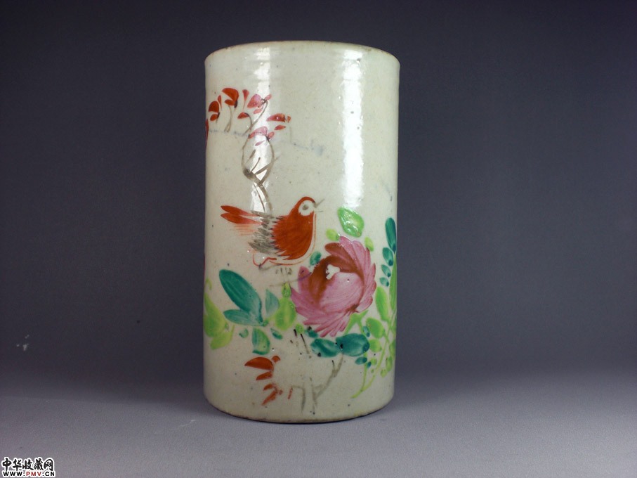 晚清民国粉彩花鸟笔筒