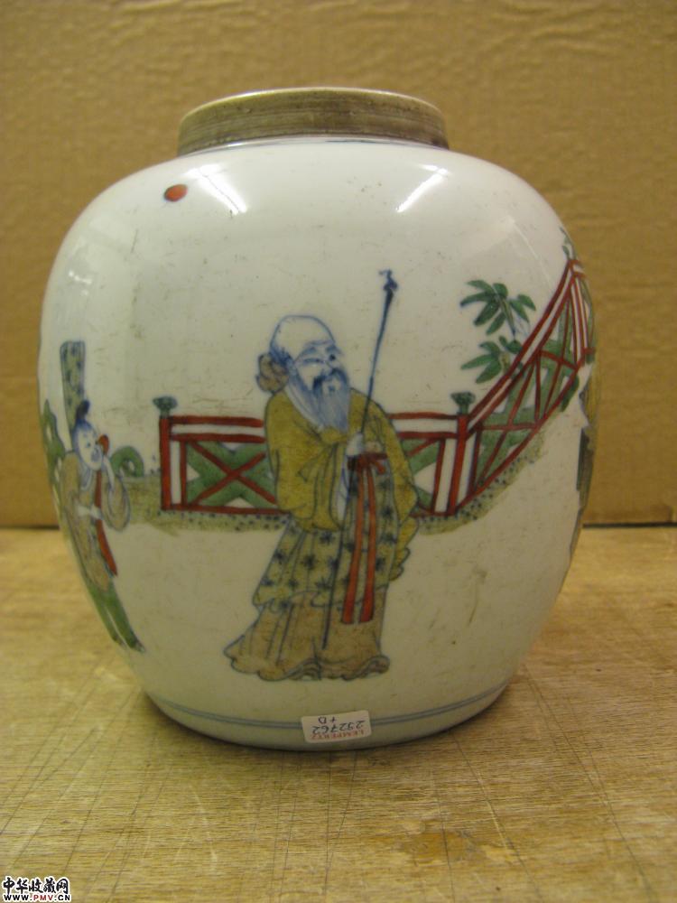 康熙斗彩人物纹罐 成化六字款 康熙斗彩人物纹罐 成化六字款