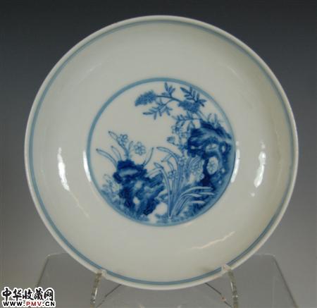 清雍正青花林芝祝寿纹盘 清雍正青花林芝祝寿纹盘