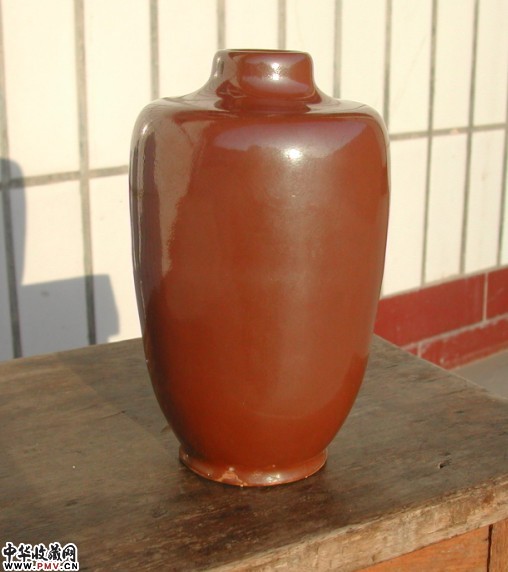 宋代北方窑红釉梅瓶