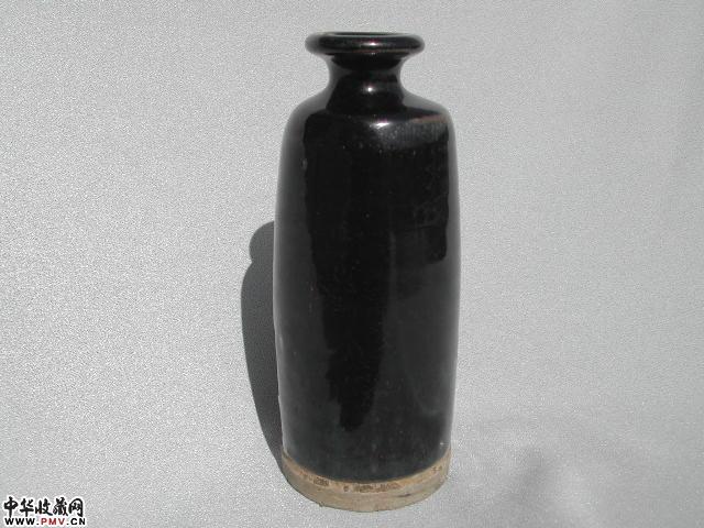 宋代北方窑黑釉梅瓶