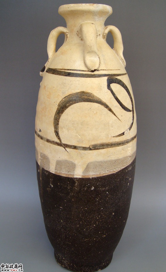 金磁洲窑白地黑花四系梅瓶 金磁洲窑白地黑花四系梅瓶