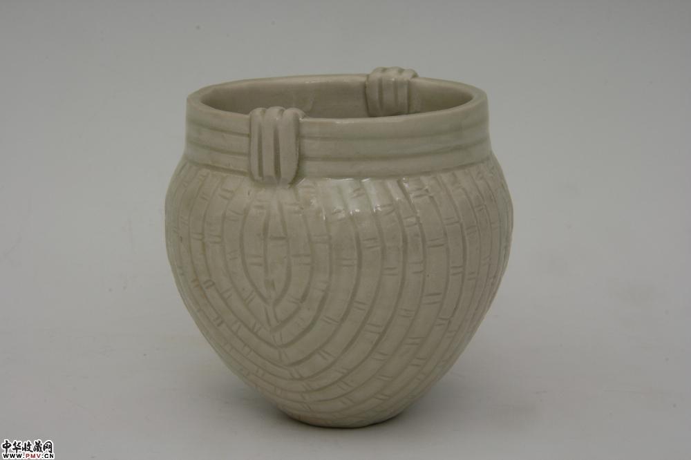 北宋定窑白釉柳条纹水盂