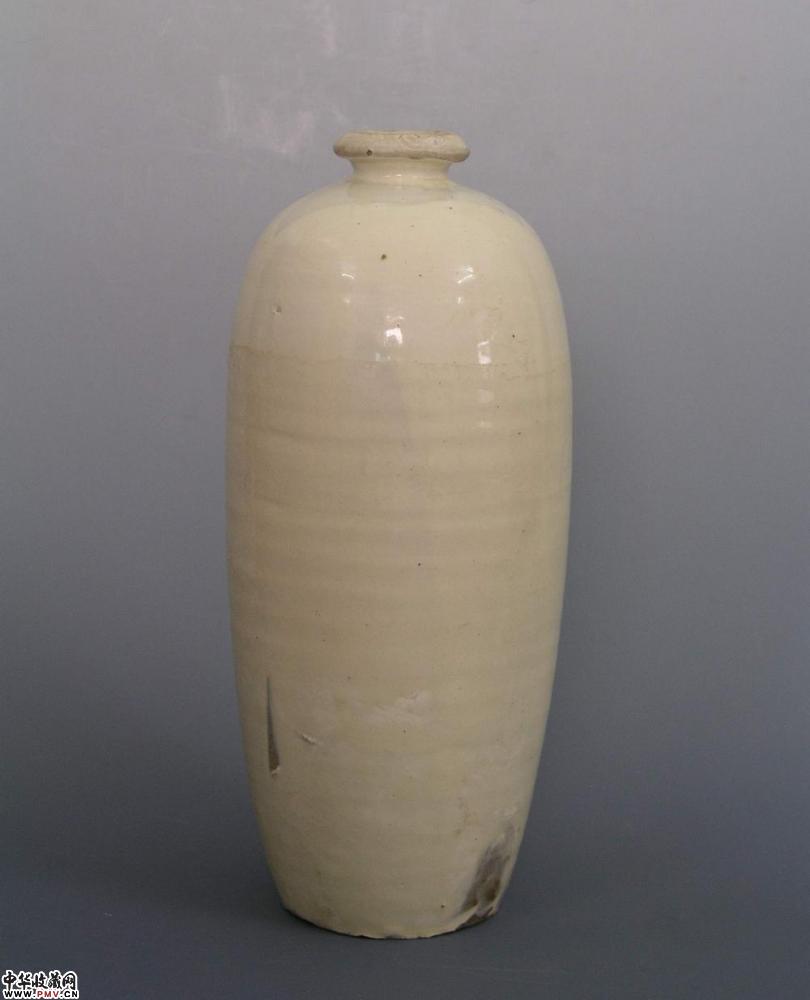 北宋磁州窑白釉梅瓶