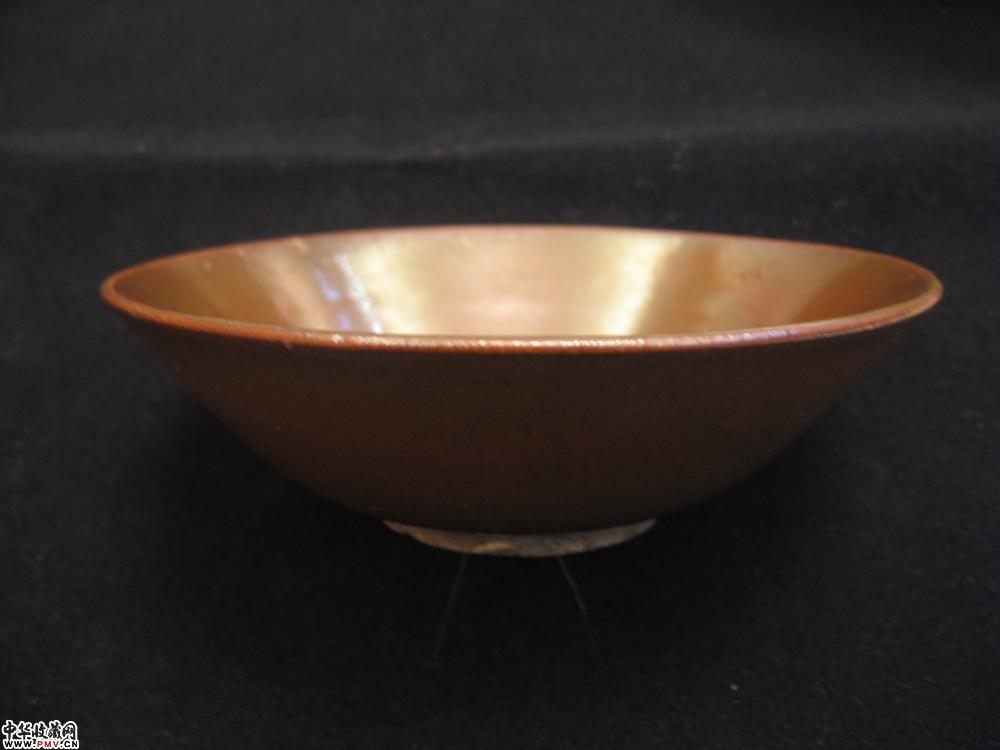 明紫金釉碗