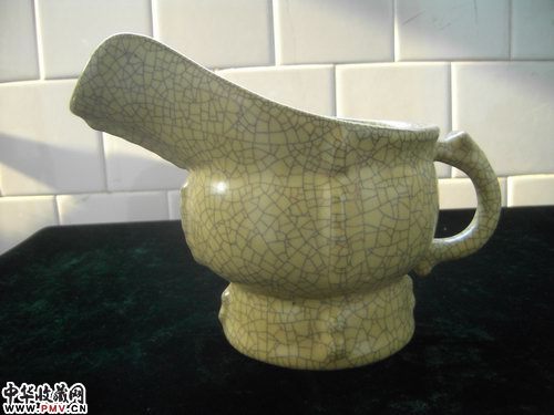 北宋 官窑哥釉酒樽
