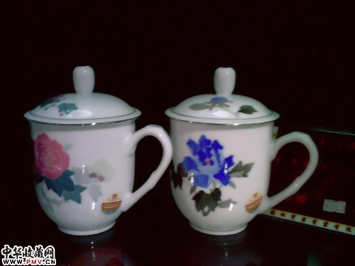 老板对杯(兰牡 芙蓉)薄型,高档老板用茶杯,高级礼品办公用品,欢迎团购。 老板对杯(兰牡 芙蓉)薄型,高档老板用茶杯,高级礼品办公用品,欢迎团购。