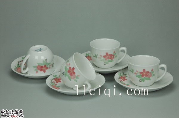 醴陵釉下彩桃花四杯四碟咖啡具,釉下五彩瓷器Coffee with 醴陵釉下彩桃花四杯四碟咖啡具,釉下五彩瓷器Coffee with