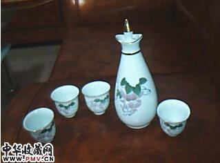 香港回归纪念酒具套装，自释釉酒具，湘玉底标，陶瓷研究所制