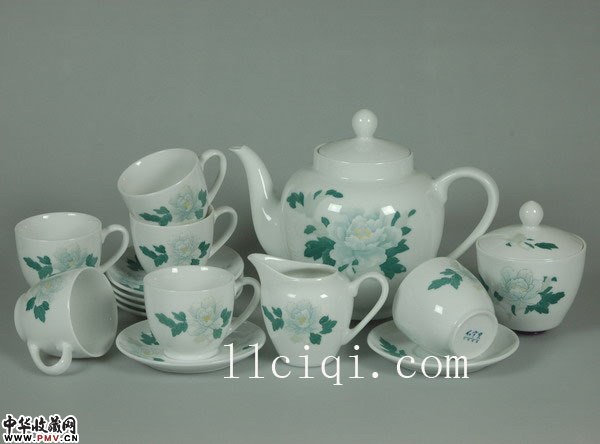 15头白牡丹茶具，手绘，醴陵釉下五彩瓷，环保瓷