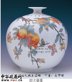 多子多福天地方圆瓶 作者：易莎妮