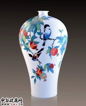 喜迎世园梅瓶:2011年西安世界园艺博览会特许陶瓷