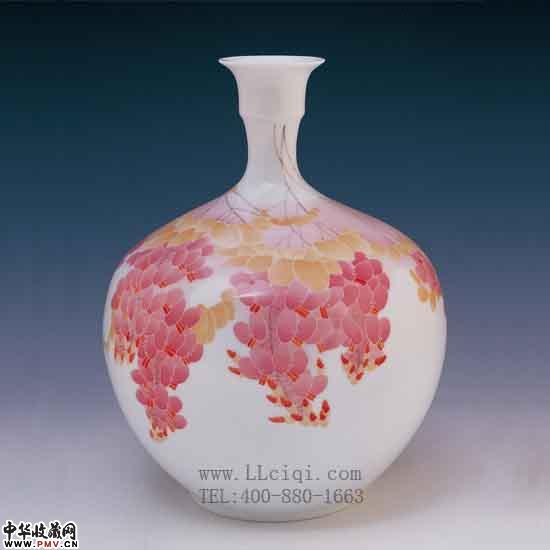 醴陵陶瓷紫藤花语赏瓶，釉下五彩花瓶，陶瓷礼品瓶子，装饰摆设花瓶。大程瓷器