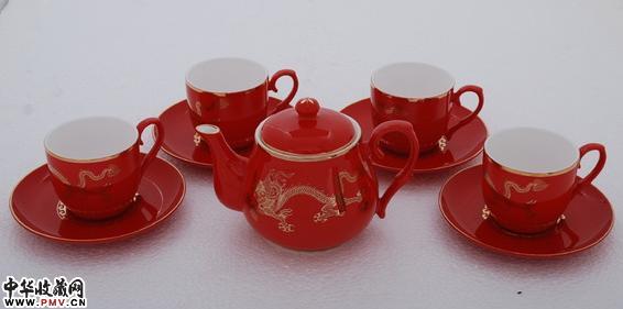 中国红瓷茶具，中国红茶具，红瓷茶具-金龙一壶四杯碟，高档茶具，送领导老师中国红瓷茶具-金龙一壶四杯碟，高档茶具，送领导老师