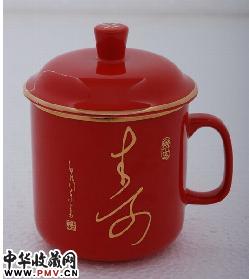 中国红瓷寿字将军杯中国红瓷寿字将军杯，高档杯
