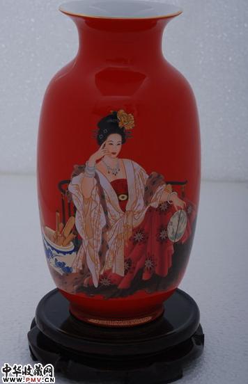 贵妃小将军瓶，珍贵中国红瓷收藏纪念礼赠佳品