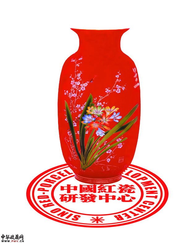 兰草小将军瓶，中国红瓷收藏品