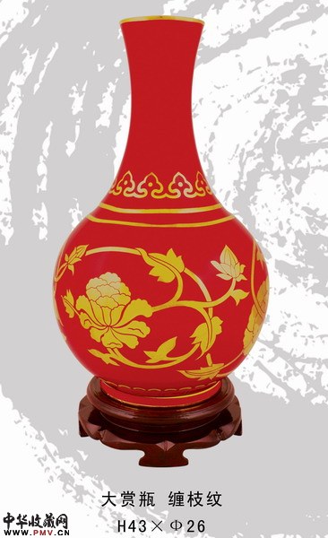 金牡丹将军瓶  送领导朋友领导老师，珍贵中国红瓷收藏品