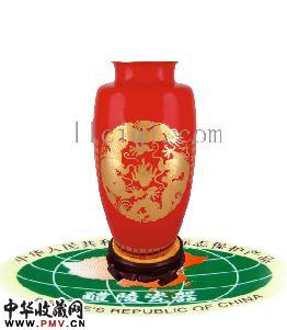 中国红瓷器大将军瓶金龙（超标级）