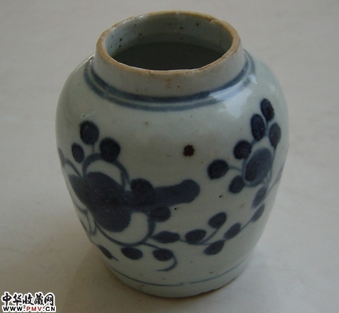 明小青花罐