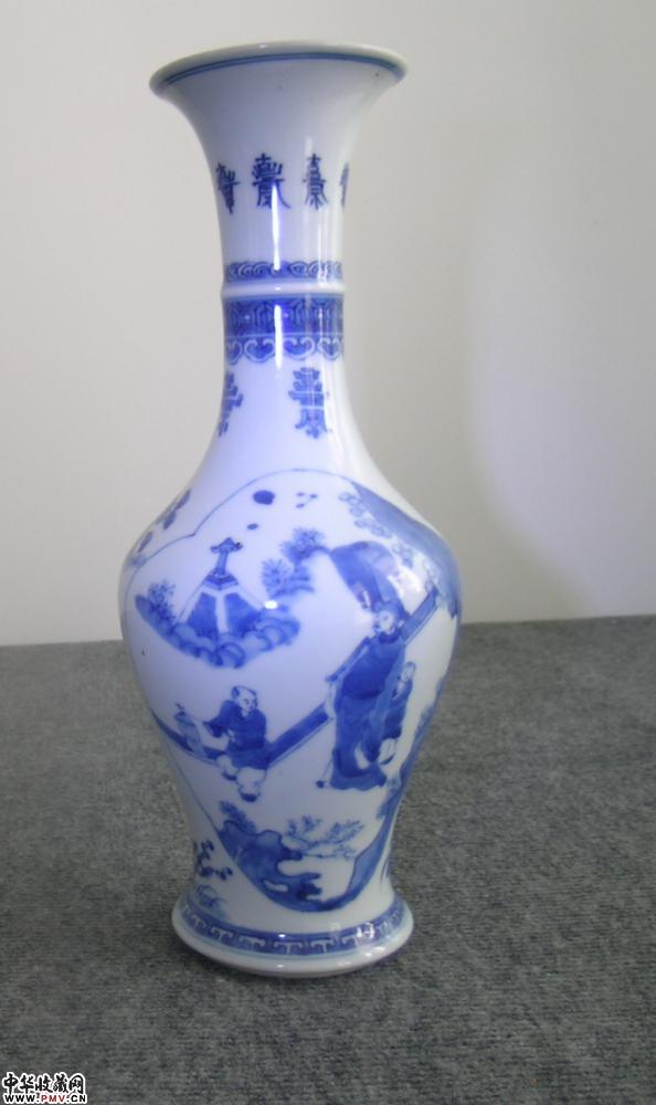 康熙青花人物瓶