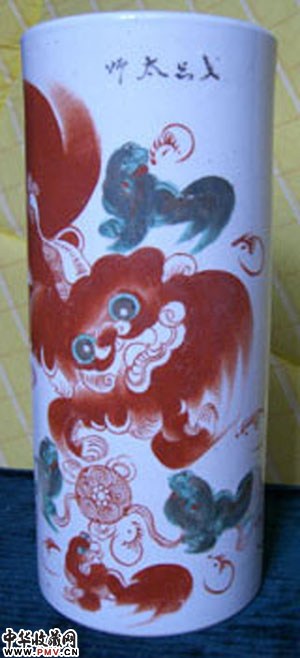 民国徐昌茂作红绿太少狮帽筒（已售）